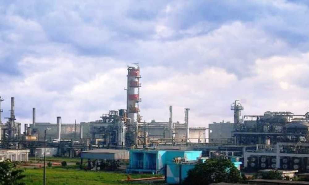 দেশের একমাত্র তেল শোধনাগার বন্ধ