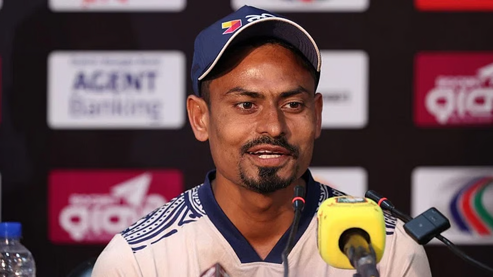 পাকিস্তানকে পাহাড়সম লক্ষ্য দিয়েও তাইজুলের ‘আক্ষেপ’